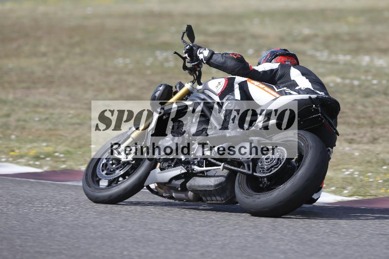 /37 09.08.2026  Pluess Motosport ADR/Freies Fahren/89